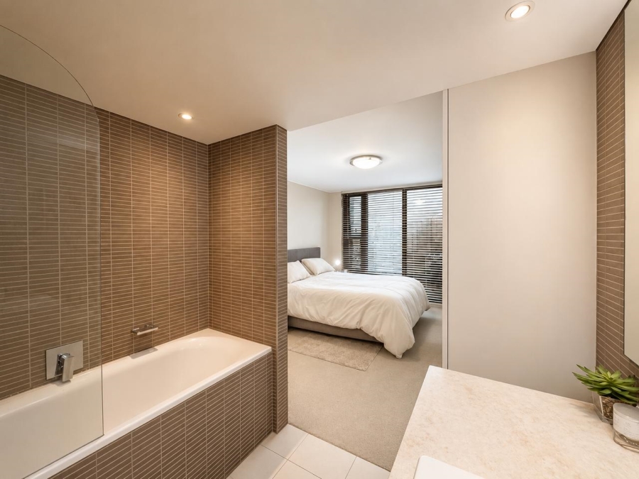 2 Bedroom Property for Sale in Gardens Western Cape